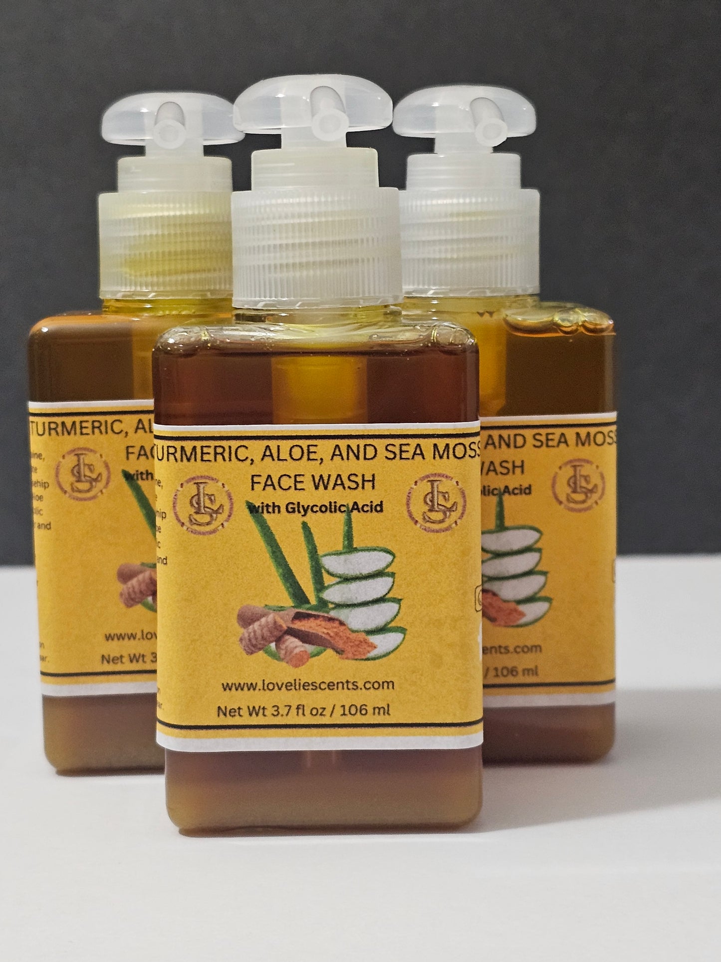 Turmeric, Aloe , and Seamoss Face Wash